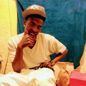 Meet your Posher, Issa